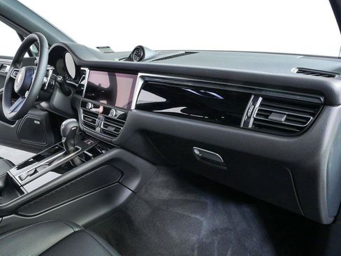 New 2026 Porsche Macan Turbo AWD/4WD image 26