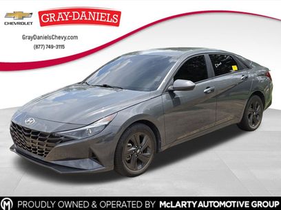 Used 2023 Hyundai Elantra SEL