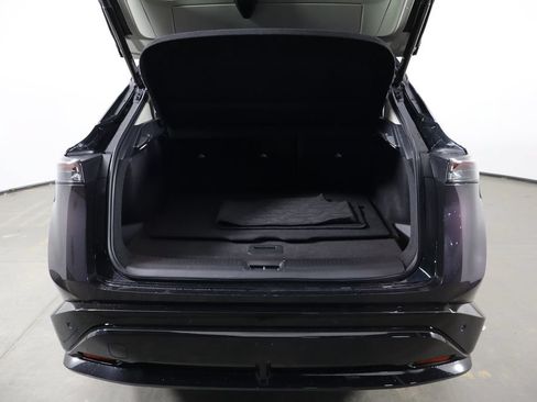 Used 2023 Nissan Ariya FWD image 11