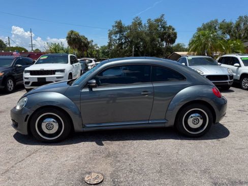 Used 2012 Volkswagen Beetle 2.5 FWD image 4