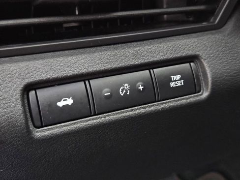 Used 2025 Nissan Altima 2.5 SR image 17