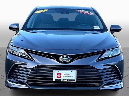 Certified 2022 Toyota Camry LE image 3