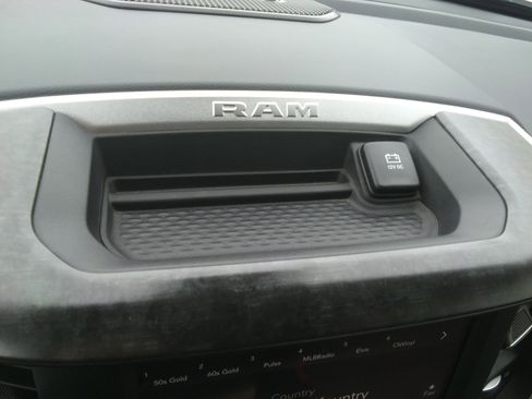 Used 2020 RAM 1500 Big Horn image 22