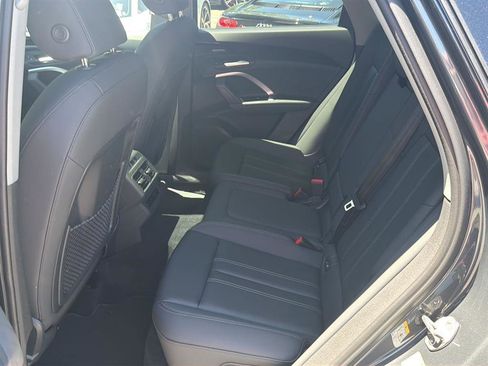Used 2025 Audi Q5 Premium w/ Premium Plus AWD/4WD image 14