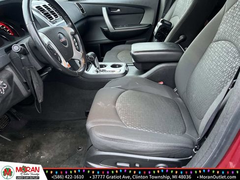 Used 2012 GMC Acadia SLE image 17