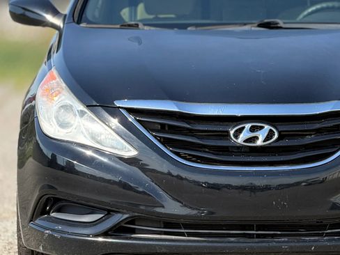 Used 2012 Hyundai Sonata GLS w/ Popular Equipment Pkg FWD image 11