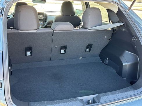 Used 2024 Subaru Crosstrek 2.0i image 9