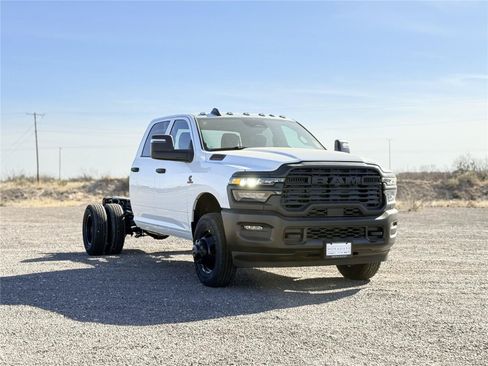 New 2026 RAM 3500 Tradesman AWD/4WD image 3