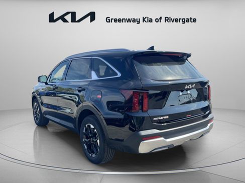 New 2026 Kia Sorento S FWD image 5