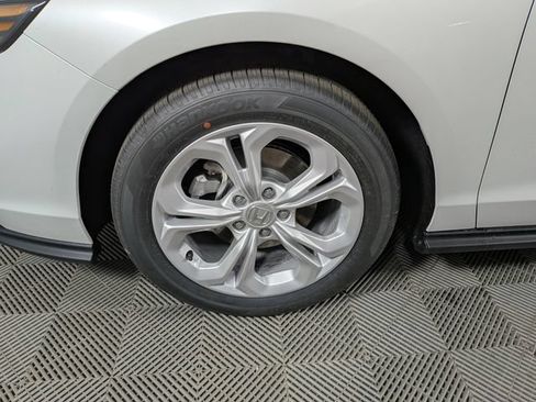 New 2026 Honda Accord LX image 31