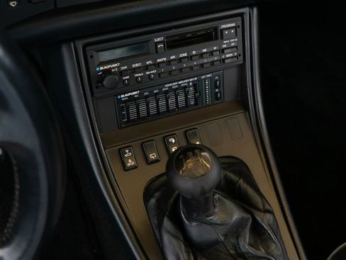 Used 1989 Porsche 944 Turbo image 67