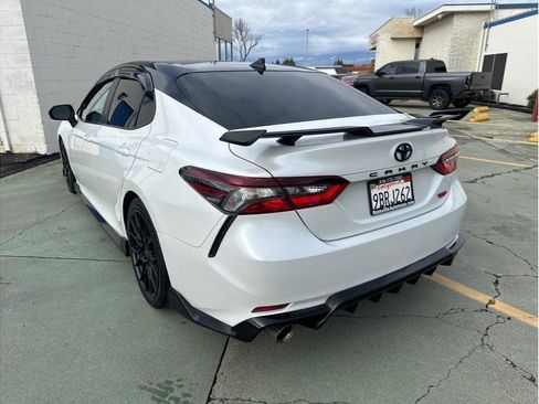 Used 2022 Toyota Camry TRD w/ TRD Package w/JBL Audio image 11