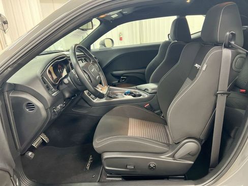 Used 2023 Dodge Challenger SRT Hellcat w/ Driver Convenience Group image 19