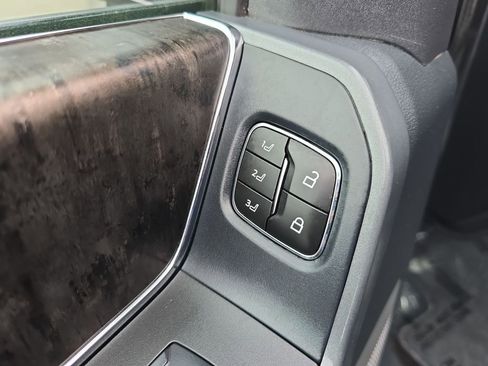 Used 2024 Ford F350 Lariat image 27