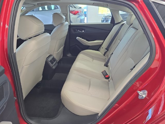 Used 2025 Honda Accord Touring image 10