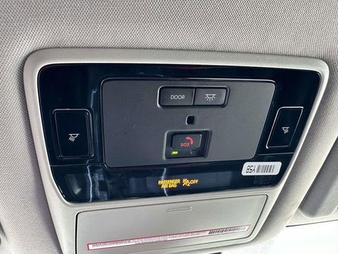 Certified 2024 Toyota Grand Highlander AWD image 41