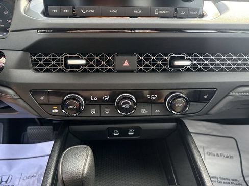 Certified 2024 Honda Accord EX image 20