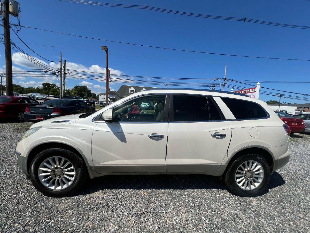 Used 2011 Buick Enclave CXL AWD/4WD image 4
