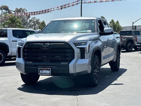 New 2026 Toyota Tundra SR5 AWD/4WD image 4
