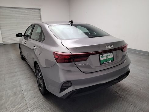 Used 2023 Kia Forte LXS w/ LXS Technology Package FWD image 6