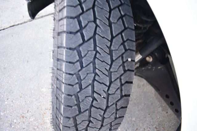Used 2021 RAM 2500 Tradesman w/ Chrome Appearance Group AWD/4WD image 14