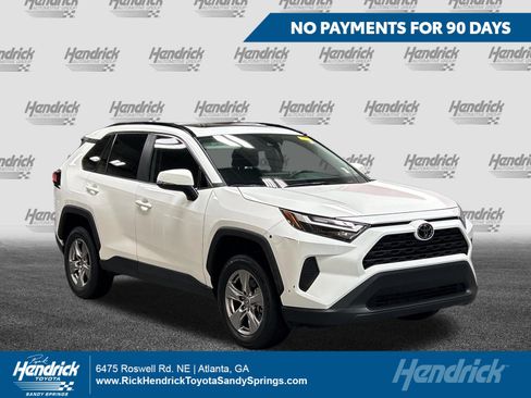Used 2023 Toyota RAV4 XLE w/ Convenience Package FWD image 1