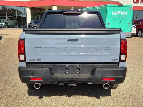 Used 2024 Honda Ridgeline Black Edition image 4