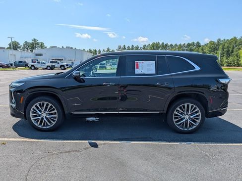 Used 2026 Buick Enclave Avenir w/ Super Cruise Package AWD/4WD image 28