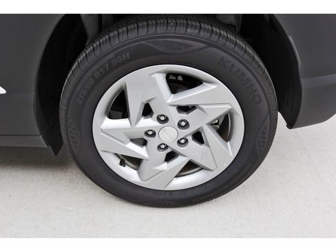 Certified 2026 Hyundai Kona SE FWD image 28