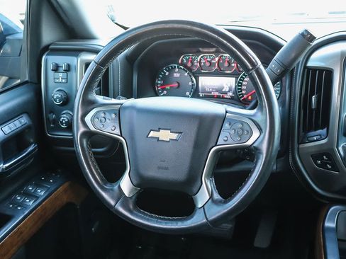 Used 2017 Chevrolet Silverado 1500 High Country image 17