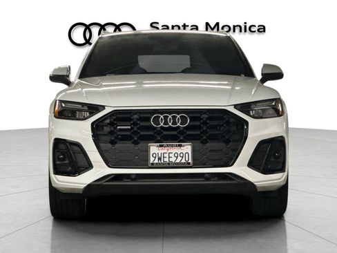 Used 2025 Audi Q5 2.0T Premium w/ Convenience Plus Package AWD/4WD image 9