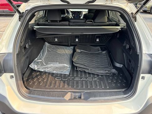 Certified 2024 Subaru Outback Onyx Edition AWD/4WD image 25