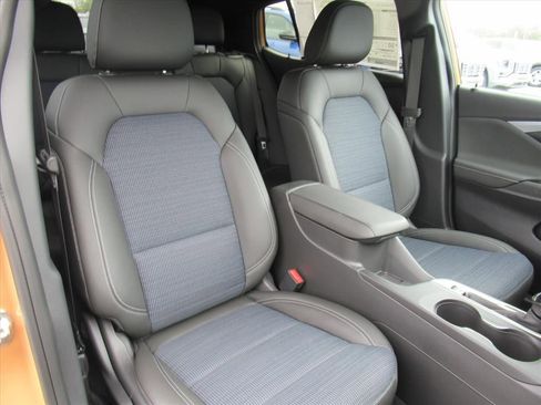 New 2026 Buick Envista Preferred FWD image 9