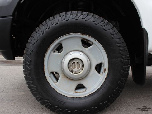 Used 2005 Ford F250 XLT image 35