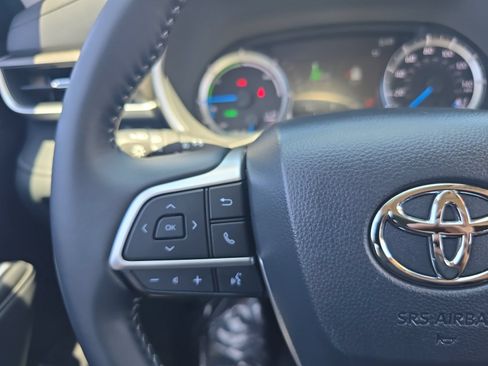 Certified 2026 Toyota Highlander XLE AWD/4WD image 21