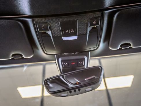 Used 2018 Mercedes-Benz C 300 Cabriolet image 42