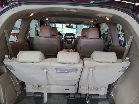 Used 2014 Honda Odyssey EX-L image 9