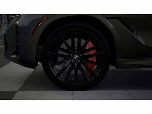 New 2026 BMW X6 xDrive40i image 7