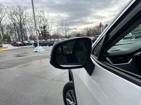 Certified 2022 Toyota RAV4 XLE Premium image 16