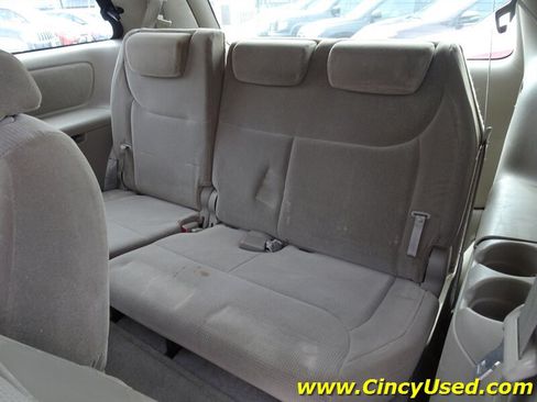 Used 2004 Toyota Sienna LE FWD image 13