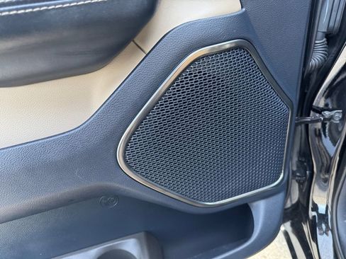 Used 2019 RAM 1500 Limited w/ Advanced Safety Group image 13