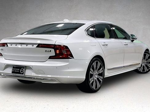 Certified 2023 Volvo S90 B6 Ultimate w/ Protection Package Premier AWD/4WD image 6
