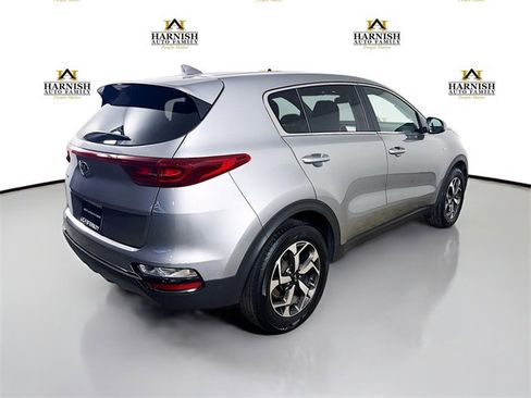 Certified 2022 Kia Sportage LX image 7