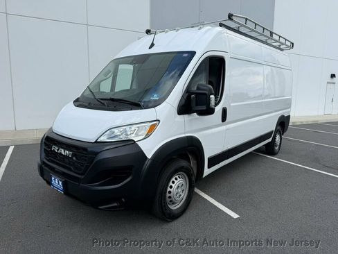 Used 2025 RAM ProMaster 3500 FWD image 1