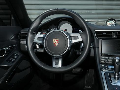 Certified 2014 Porsche 911 Carrera 4S AWD/4WD image 27