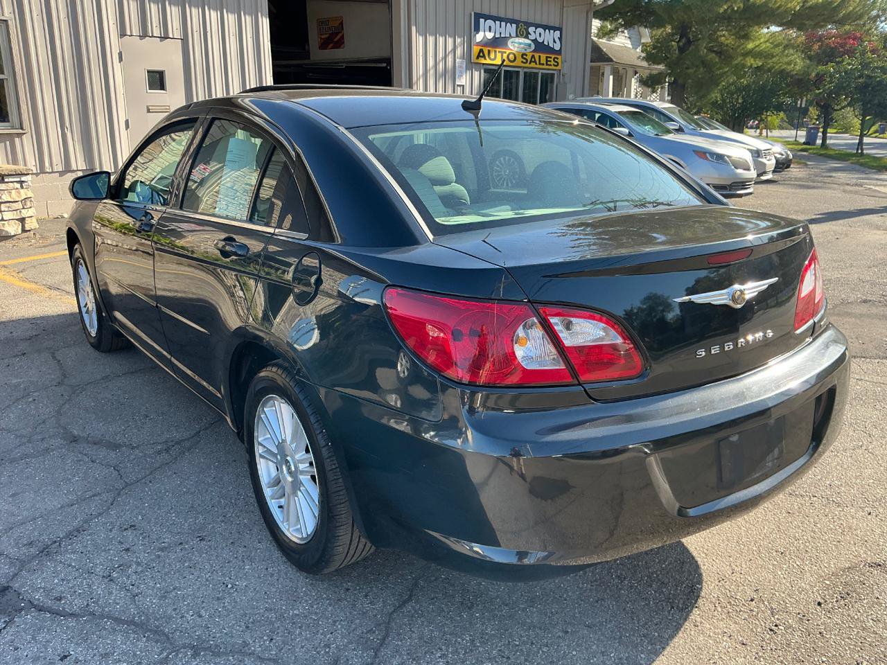 Used 2007 Chrysler Sebring Touring w/ Convenience Group I FWD image 6