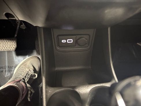 Used 2022 Chevrolet Spark LT image 22