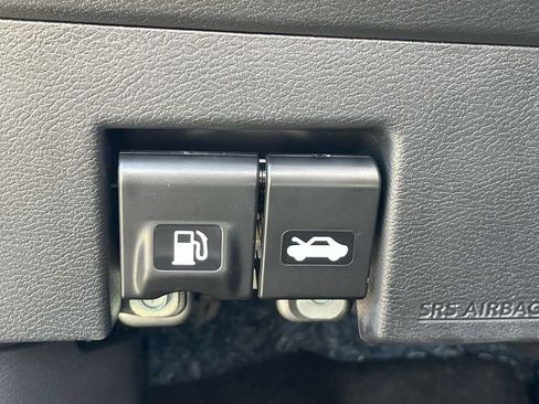 New 2025 Nissan Versa S w/ Trunk Package image 17