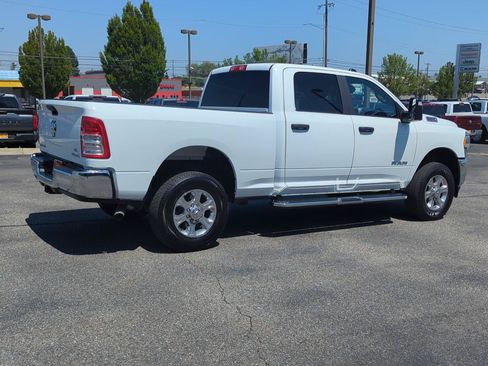 Used 2024 RAM 2500 Big Horn AWD/4WD image 6