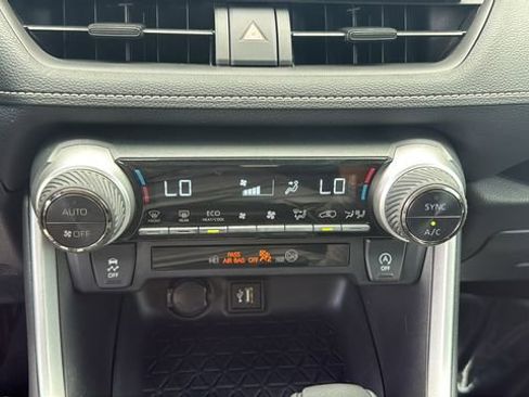 Certified 2024 Toyota RAV4 XLE image 25